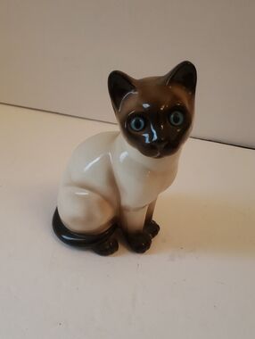 Enesco Ceramic Porcelain Siamese Cat Vintage